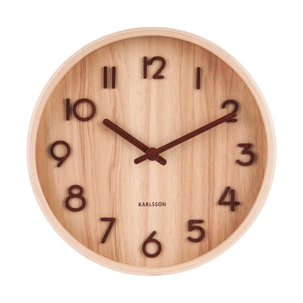 Karlsson Svtlohnedé nástenné hodiny z lipového dreva  Pure Small, ø 22 cm, značky Karlsson